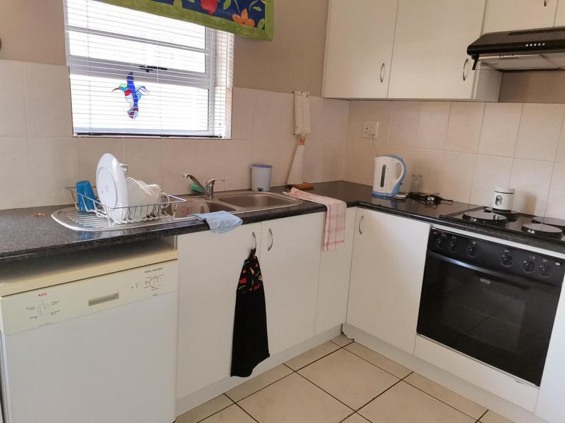 To Let 2 Bedroom Property for Rent in Vredekloof Western Cape
